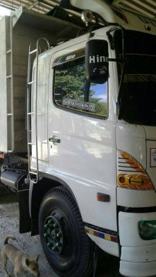 รถฮีโน่ 10 ล้อดั้ม FM1J 260 แรงม้า. ปี 49. , ( ขาย แม่ , ลูก. ) สนใจติดต่อ 081 - 6079515