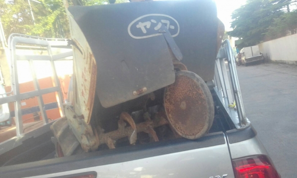 จัดส่งให้ลูกค้า อีกรายการครับ รถไถนาเดินตาม เก่าญี่ปุ่น ขอบคุณเสี่ย จันทบุรีมากครับ จัดส่งให้ลูกค้า อีกรายการครับ รถไถนาเดินตาม เก่าญี่ปุ่น ขอบคุณเสี่ย จันทบุรีมากครับ