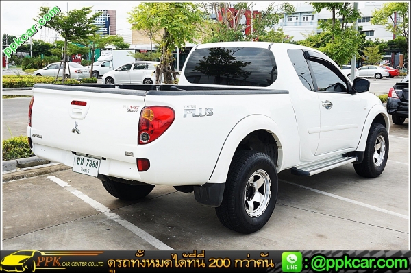 2012 MITSUBISHI TRITON, 2.5 GLS PLUS MEGA CAB 2012 MITSUBISHI TRITON, 2.5 GLS PLUS MEGA CAB