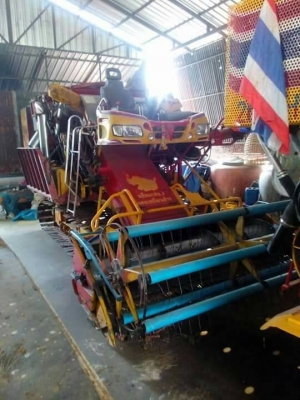 ขายรถเกี่ยวข้าวจ้าวช้างไวไฟปลายปี49 ช่วงล่าง12เดิมโรงงานเครี่อง225.อีซูซุปั้ม23 มอเตอร์90 เช็คพร้อมใช้งาน เครื่องฟิต