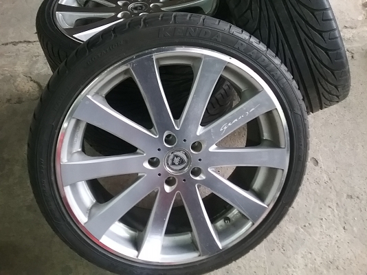 แม็กพร้อมยาง 5รู ขอบ 20" ยาง 245/35/ZR20