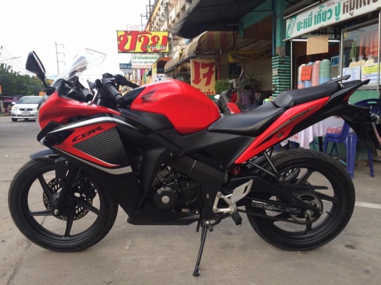 Honda CBR150i โฉมใหม่ล่าสุด รถปี 2558 รถ1ปี เครื่องดี ราคาเร้าๆเลยครับ