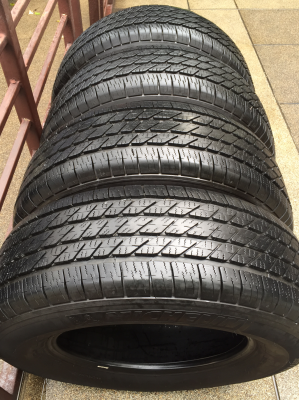 ยาง Michelin 265 65 17 ปี14 ดอกเต็ม เนื้อนิ่ม ราคาไม่แพง