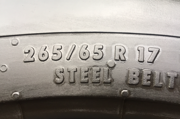 ยาง Continental 265 65 17 กลางปี14 ดอกเยอะ ไม่มีปะ ราคาไม่แพง