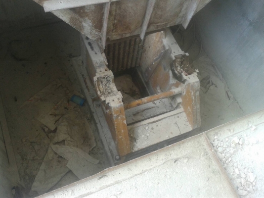 ขายปากโม่ วีเหลี่ยม32นิ้ว ราคา320000 ขายปากโม่ วีเหลี่ยม32นิ้ว ราคา320000