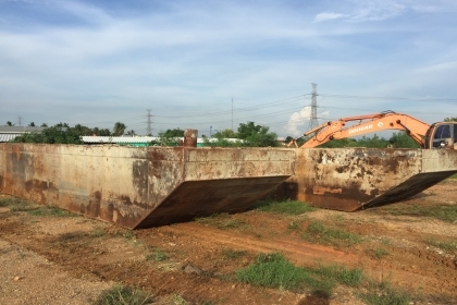 ขายโป๊ะสำหรับรถแบคโฮ200แบบแยกชิ้น