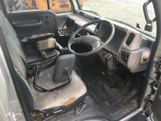 ขายหัวเก๋งรถบรรทุก 4ล้อ,6 ล้อเล็ก NISSAN CABSTAR นำเข้าจากญี่ปุ่น พร้อมใช้ สนใจติดต่อ 081-9485494