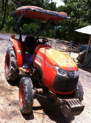 L3008 รถสวยมาก จัดการเปลี่ยนซีลและถ่ายของเหลวใหม่หมด ราคาแบ่งกันไปใช้ครับ 0818527370