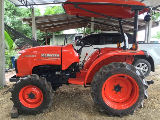 L3008 รถสวยมาก จัดการเปลี่ยนซีลและถ่ายของเหลวใหม่หมด ราคาแบ่งกันไปใช้ครับ 0818527370