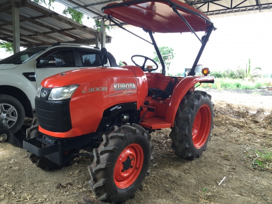 L3008 รถสวยมาก จัดการเปลี่ยนซีลและถ่ายของเหลวใหม่หมด ราคาแบ่งกันไปใช้ครับ 0818527370