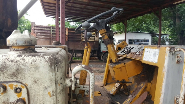 ขาย รถตัก CAT 920 รถใช้งานอยู่ ยางดีทั้ง 4 เส้น ราคาคุยกันได้