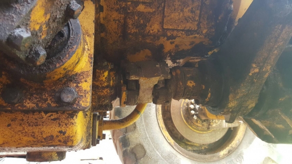 ขาย รถตัก CAT 920 รถใช้งานอยู่ ยางดีทั้ง 4 เส้น ราคาคุยกันได้