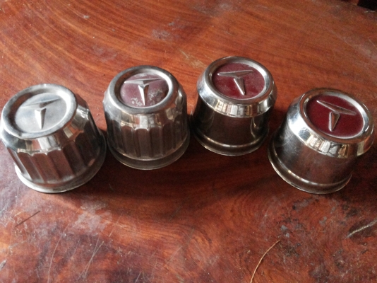 ขายฝาครอบดุมล้องานเก่าคลาสิค