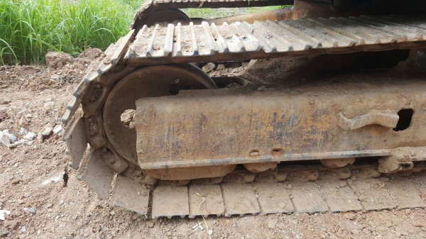 ขาย แบคโฮ KOMATSU PC120-3 คอนโทรลสั้น สภาพพร้อมใช้งาน เครื่องดี ปั้มดี ช่วงล่างแน่น เอกสารใบซื้อขาย ขาย แบคโฮ KOMATSU PC120-3 คอนโทรลสั้น สภาพพร้อมใช้งาน เครื่องดี ปั้มดี ช่วงล่างแน่น เอกสารใบซื้อขาย