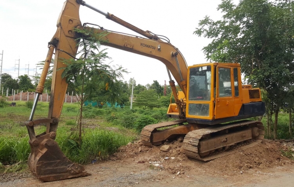 ขาย แบคโฮ KOMATSU PC120-3 คอนโทรลสั้น สภาพพร้อมใช้งาน เครื่องดี ปั้มดี ช่วงล่างแน่น เอกสารใบซื้อขาย