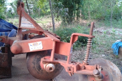 ผานพรวน4ใบใส่รถB24คับ