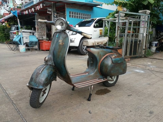 ขาย vespa 64 ของแท้ติดรถพอมีครับ ฝาเบีย ตัวเอ กระโหลกครอบเสื้อ ฝาคาบู คันเกียคันเร่งติดรถ ขายราคา 53,500 บาทครับ รถเลขโคลงเครื่องแท้ครับ no book นะครับ สนใจติดต่อได้ครับ 0826336557 โป้งครับ รับเทรินทุกรุ่นครับ