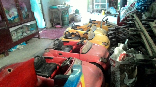 ขายรางรถไฟของเล่นเด็ก มี รถไฟ 5 ตัว ตัวแม่ 1 ต้ว พร้อมรางไฟ + มอเตอร์ เอาไปใช้งานได้เลย ราคา 60000 บาท สอบถาม ทีเบอร์ 0986683479 0991751349 สิทธิ์ คับ ขายรางรถไฟของเล่นเด็ก มี รถไฟ 5 ตัว ตัวแม่ 1 ต้ว พร้อมรางไฟ + มอเตอร์ เอาไปใช้งานได้เลย ราคา 60000 บาท สอบถาม ทีเบอร์ 0986683479 0991751349 สิทธิ์ คับ