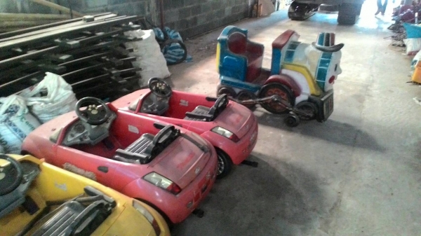 ขายรางรถไฟของเล่นเด็ก มี รถไฟ 5 ตัว ตัวแม่ 1 ต้ว พร้อมรางไฟ + มอเตอร์ เอาไปใช้งานได้เลย ราคา 60000 บาท สอบถาม ทีเบอร์ 0986683479 0991751349 สิทธิ์ คับ ขายรางรถไฟของเล่นเด็ก มี รถไฟ 5 ตัว ตัวแม่ 1 ต้ว พร้อมรางไฟ + มอเตอร์ เอาไปใช้งานได้เลย ราคา 60000 บาท สอบถาม ทีเบอร์ 0986683479 0991751349 สิทธิ์ คับ