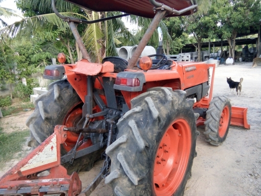 ขายรถไถคูโบต้า L 4508 พร้อมดันหน้า หาง 6 เล่มทะเบียน ขายรถไถคูโบต้า L 4508 พร้อมดันหน้า หาง 6 เล่มทะเบียน
