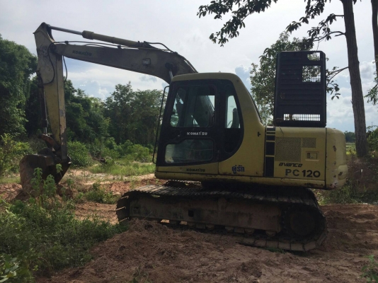 ขาย 495,000 Komatsu  PC120 รุ่น 6 เครื่องดี ปั้มดี ไฟฟ้า ตัด เอกสารเล่มทะเบียน  090-772-3710 090-772-3708