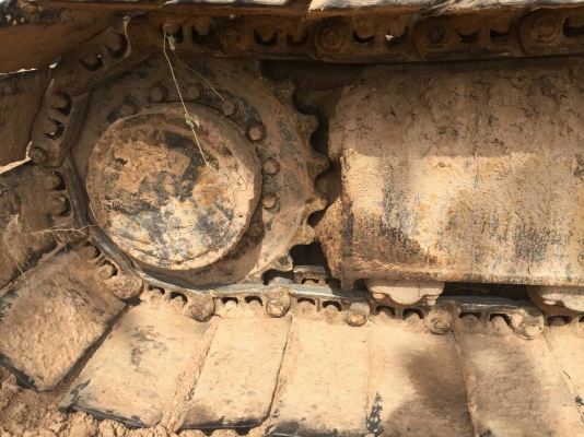 ขาย 495,000 Komatsu  PC120 รุ่น 6 เครื่องดี ปั้มดี ไฟฟ้า ตัด เอกสารเล่มทะเบียน  090-772-3710 090-772-3708