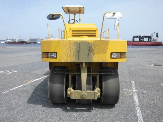 รถบด Kanto รุ่น P20WA-YR1999-1361 Hr นำเข้าจากญี่ปุ่น เครื่อง Isuzu 6BG1 ถูก ๆ เลยครับ