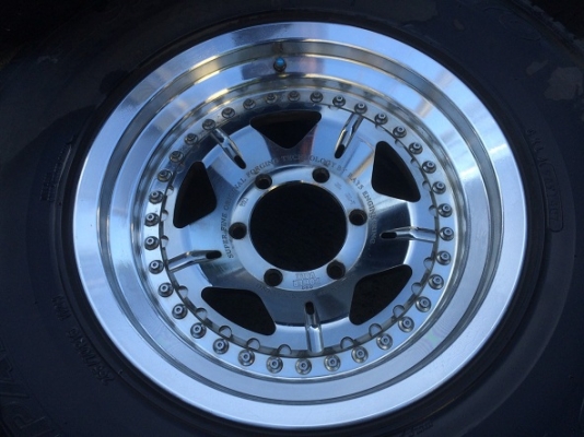 ล้อ Rays ขอบ 16 กว้าง 8 ออฟ 6 ครับ ล้อ Rays ขอบ 16 กว้าง 8 ออฟ 6 ครับ