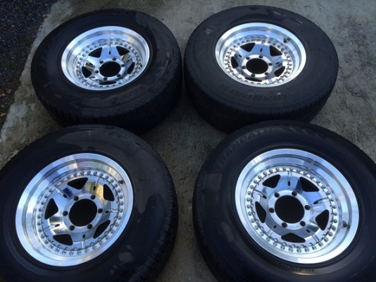 ล้อ Rays ขอบ 16 กว้าง 8 ออฟ 6 ครับ