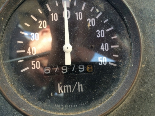 Komatsu 520B-10137-YR1982-7725 Hr นำเข้าจากญี่ปุ่น รถถึงไทยแล้วครับ สภาพดี เดิม ๆ