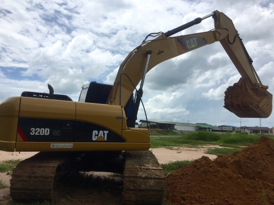 ขายcat320d gc รุ่นประหยัดนำ้มัน