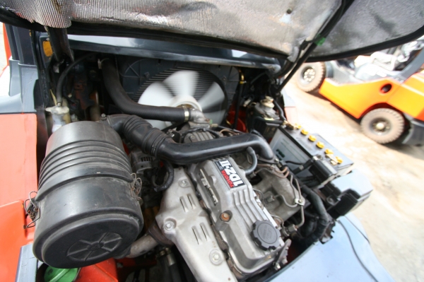 โฟล์คลิฟท์TOYOTA รุ่น 8 ยก3 ตัน สูง 4.7 เมตร เสาเข้าตู้ งาสไลด์ซ้าย ขวา ได้ เกียร์ออโต้ ดีเซลเครื่องเกียร์ดีมากๆๆ ติดตั้งงาเทแทนงาสไลด์ได้ ราคา 450,000 บาท 094-4267888 จะเด็ด