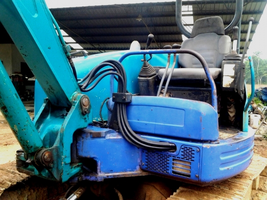 ขาย KOMATSU PC40FR-1 (เก่าไทยประมาณ 2 ปี) รถสภาพสวยมาก รถสภาพพร้อมใช้งาน (รถใช้งานไม่หนัก ใช้ขุดตอม่