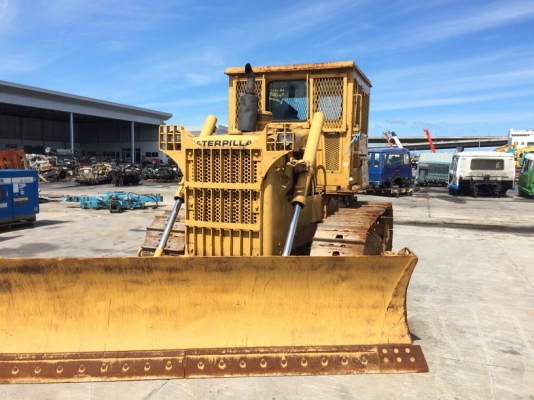 CAT D5B-47X00631-YR1985 เครื่อง 10Z ติดวินช์หลัง นำเข้าจากญี่ปุ่น ถึงไทยแล้วครับ