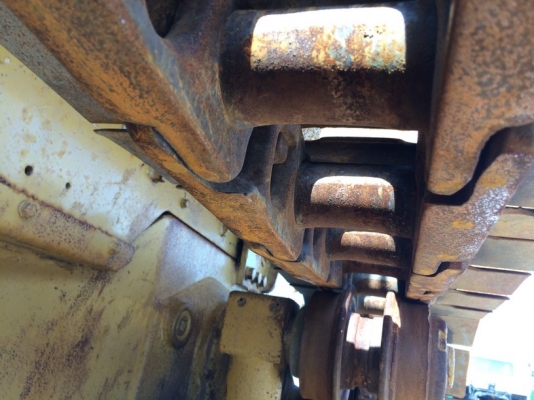 CAT D5B-47X00631-YR1985 เครื่อง 10Z ติดวินช์หลัง นำเข้าจากญี่ปุ่น ถึงไทยแล้วครับ