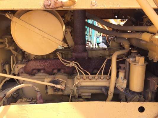 CAT D5B-47X00631-YR1985 เครื่อง 10Z ติดวินช์หลัง นำเข้าจากญี่ปุ่น ถึงไทยแล้วครับ