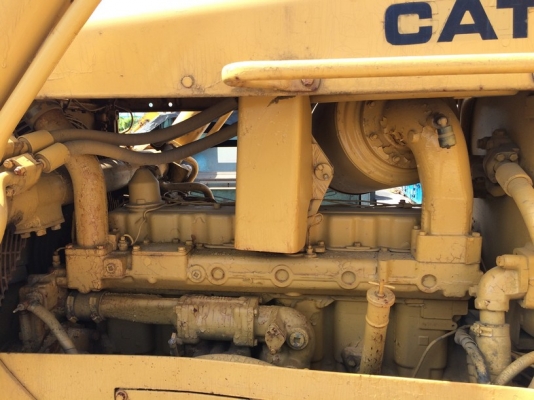 CAT D5B-47X00631-YR1985 เครื่อง 10Z ติดวินช์หลัง นำเข้าจากญี่ปุ่น ถึงไทยแล้วครับ