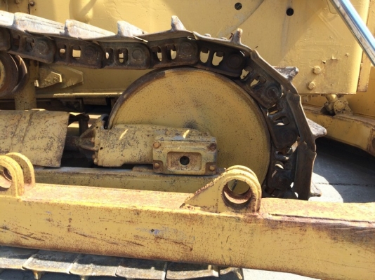 CAT D5B-47X00631-YR1985 เครื่อง 10Z ติดวินช์หลัง นำเข้าจากญี่ปุ่น ถึงไทยแล้วครับ