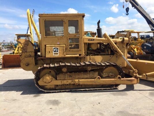 CAT D5B-47X00631-YR1985 เครื่อง 10Z ติดวินช์หลัง นำเข้าจากญี่ปุ่น ถึงไทยแล้วครับ