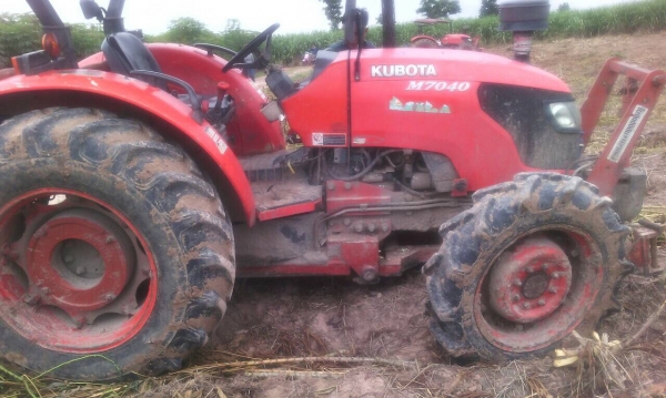 Kubota M7040 หาง5 ใบดัน ชั่วโมง 4พันก่า รถสวยพร้อมใช้