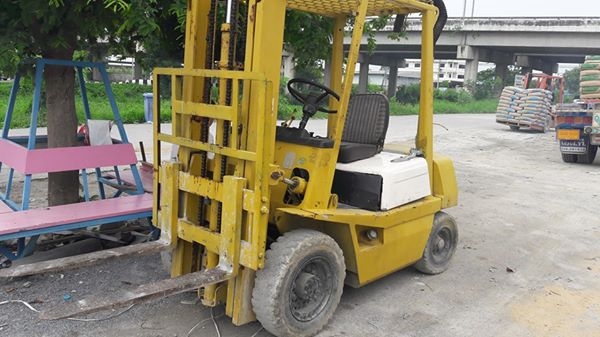 โตโยต้า   2 ตัน