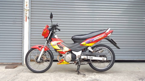 HONDA SONIC SUPER 125 CC มือเดียว เดิมสนิท ฟรีค่าโอน HONDA SONIC SUPER 125 CC มือเดียว เดิมสนิท ฟรีค่าโอน