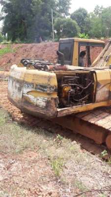 ขาย 495,000 CAT 320 V 1 เครื่องดี ปั้มแรง ไฟฟ้าตัด ช่วงล่างดี รถทำงานอยู่ 090-772-3710 090-772-3708 ขาย 495,000 CAT 320 V 1 เครื่องดี ปั้มแรง ไฟฟ้าตัด ช่วงล่างดี รถทำงานอยู่ 090-772-3710 090-772-3708