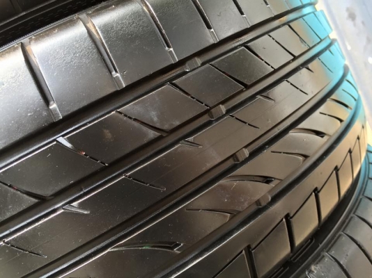 ขายยาง DUNLOP SP SPORTMAXX TT 215-45-18 ปี14 ดอกหนาจัด ไม่มีปะ ไม่กินข้าง ชุดละ 5,900 บาท