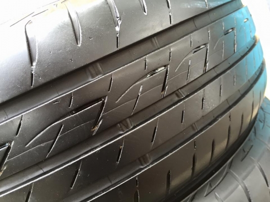 ขายยาง BRIDGESTONE ECOPIA EP200 205-65-15 ปี15 ดอกหนา สภาพเหมือนใหม่ ชุดละ 4,500 บาท