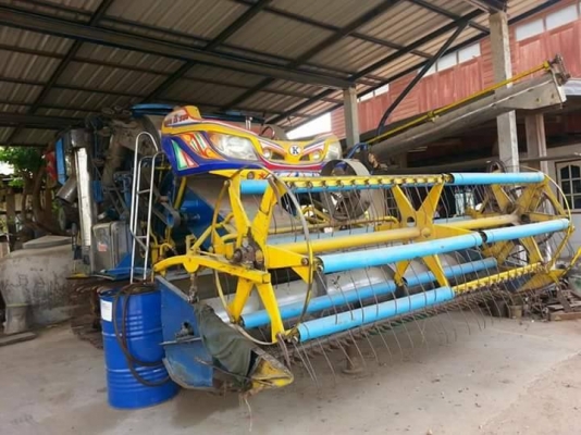ขายรถเกี่ยวข้าว จ้าวช้างไวไฟ เครื่องJO8C รถบ้านสภาพดี เช็กความพร้อม เตรียมเกี่ยวนาปีแล้ว สภาพสวยพร้อมใช้งาน ราคา860,000 สนใจโทร 090-8588220คุณนะ 093-3258446คุณบิว หรือเข้าดูสินค้าอื่นๆได้ที่ www.narong2truck.com หรือ www.truck.in.th/498 หรือเพจFacebook ณร