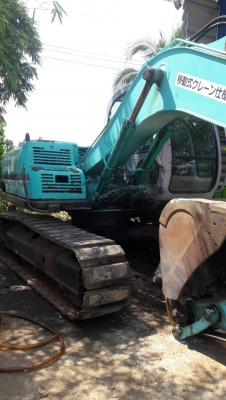 ขายKOBELCO SK120-3  มาร์คไฟว์ซุปเปอร์....มาใหม่....เก่าญี่ปุ่น...สภาพสวยมากๆๆ....เครื่องปั๊มดี...ระบบคล่อง...ชั่วโมงน้อย...สนใจโทร..089-3818694...ดวงนภา