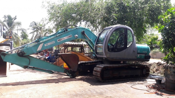 ขายKOBELCO SK120-3  มาร์คไฟว์ซุปเปอร์....มาใหม่....เก่าญี่ปุ่น...สภาพสวยมากๆๆ....เครื่องปั๊มดี...ระบบคล่อง...ชั่วโมงน้อย...สนใจโทร..089-3818694...ดวงนภา