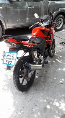 ขายลูกเดียวcbr150r คาบู กุญแจบน ปี2548 ทุบราคา