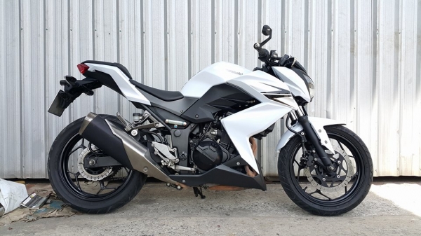 Z250 2013 ราคาเร้าใจ สภาพพร้อมใช้งานไม่ล้มไม่ชนไม่แปะ ต่อรองได้จา